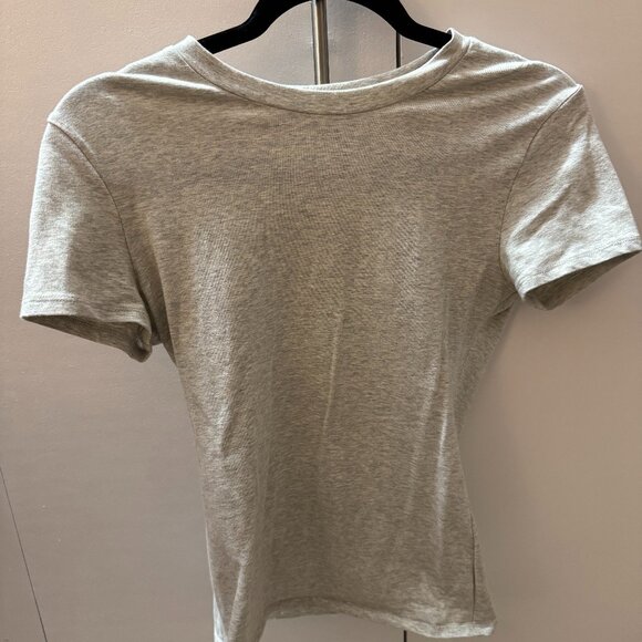 Essential Tuckable Baby Tee - Picture 3 of 5